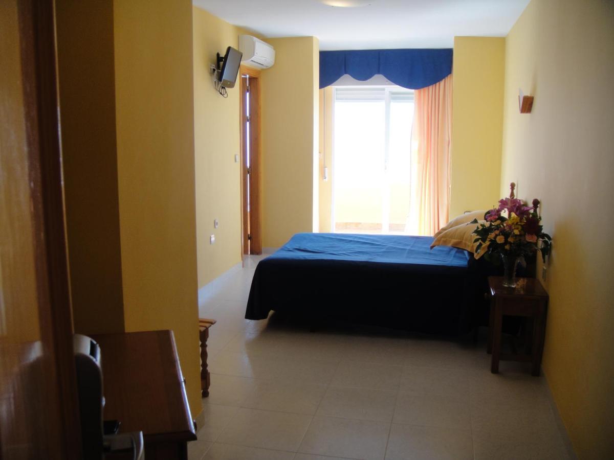 Hostal Costa Sol Castell de Ferro Dış mekan fotoğraf