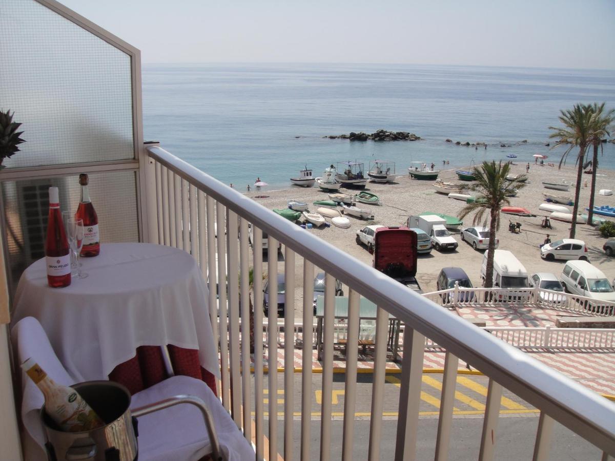 Hostal Costa Sol Castell de Ferro Dış mekan fotoğraf