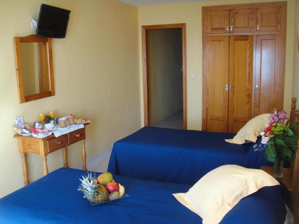 Hostal Costa Sol Castell de Ferro Dış mekan fotoğraf